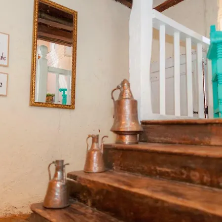 Cura (en La Casa Del Arzipreste) León